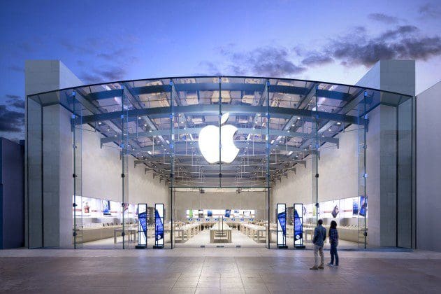 Aerial Video of New Apple Park Lit Up at Night is Stunning - NewsWatchTV