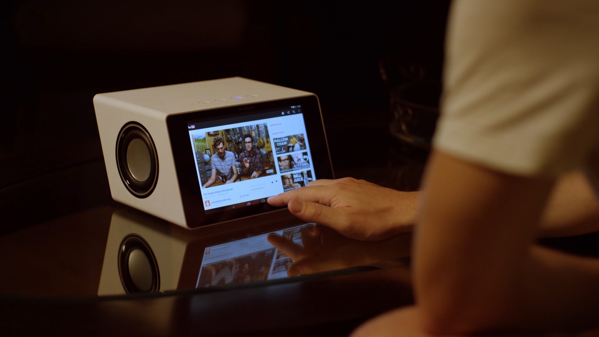 AIVIA -Portable Smart Speaker with Built-in Subwoofer