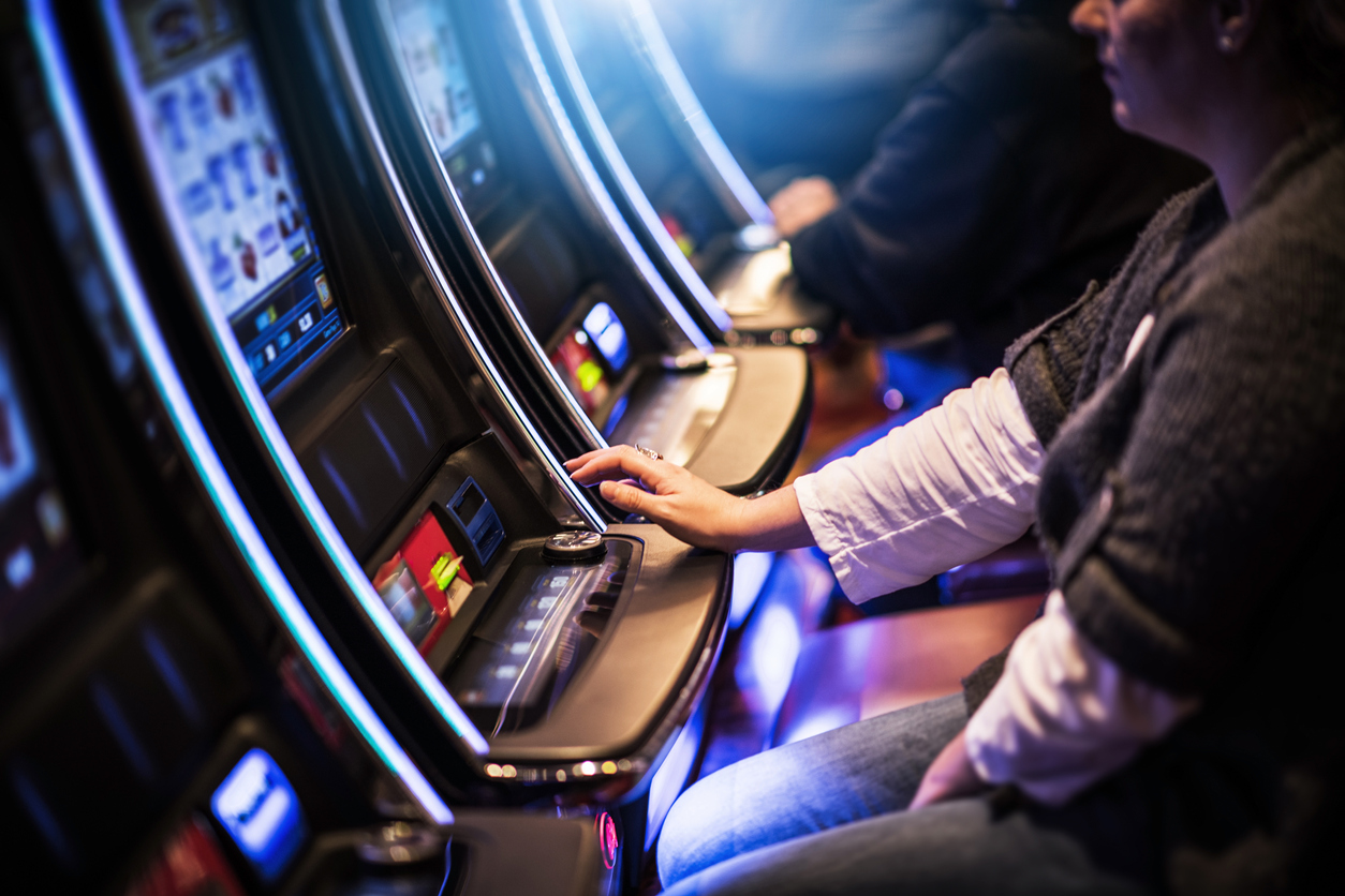 What is the Allure of Slot Machines? - NewsWatchTV