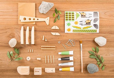 Annie's Young Woodworkers Kit