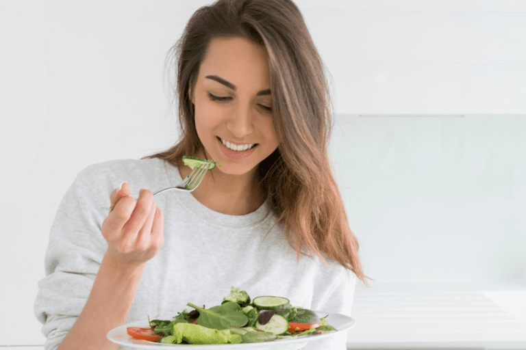 10 Simple Tips for a Balanced Diet for Women - NewsWatchTV