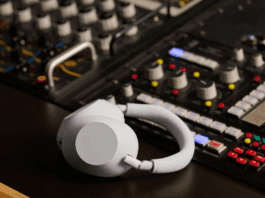WH-1000XM6 Headphones top noise-canceling headphones