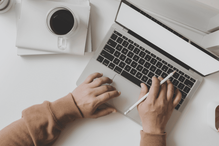 User managing AI-powered remote support on laptop