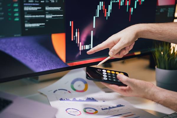 image (61) Track meme coins before they go viral with these tips on social media, crypto tools, blockchain activity, and AI insights from ChatGPT and Claude.