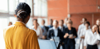 How to Finally Get Better at Public Speaking ow to Talk in Front of People Without Freaking Out