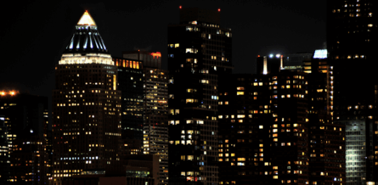 Local nightlife business trends in metropolitan service economies