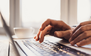 Is There an AI That Can Analyze PDFs? Best AI Tools Is There an AI That Can Analyze PDFs? Best AI Tools