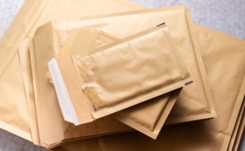 Bulk Bubble Mailers: The Complete Wholesale Buying Guide