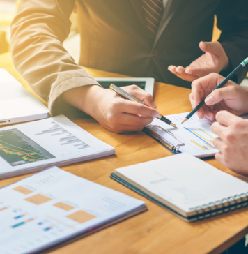 How Businesses Can Build Credibility With Potential Customers
