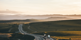 Vehicle Tracking and Location Monitoring for Intelligent Fleet Management